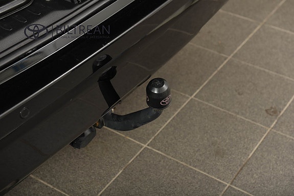 Toyota RAV4 Plug-in Hybrid 12 of 22