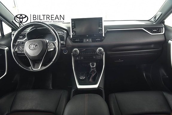 Toyota RAV4 Plug-in Hybrid 8 of 22