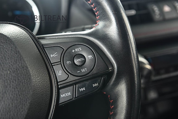 Toyota RAV4 Plug-in Hybrid 15 of 22