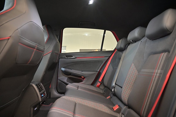 Volkswagen Golf I 27 of 28
