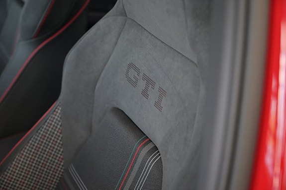 Volkswagen Golf I 23 of 28