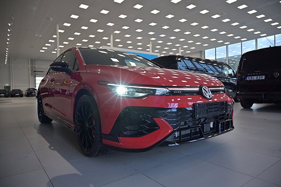 Volkswagen Golf I 4 of 28