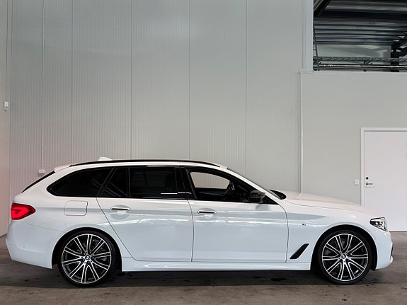 BMW 520 2 of 20