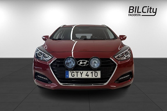 Hyundai i40 2 of 19