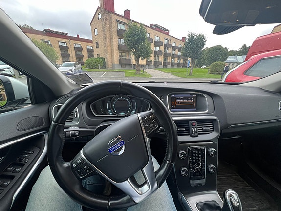 Volvo V40 7 of 9