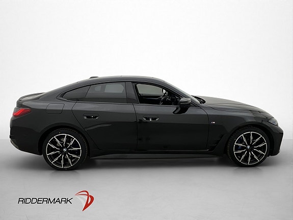 BMW i4 9 of 30