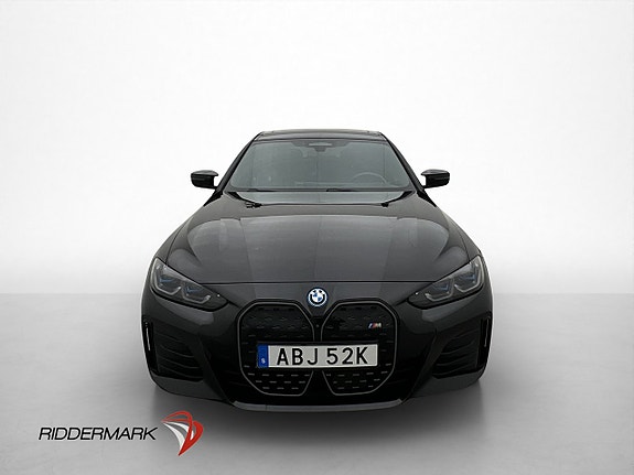 BMW i4 2 of 30