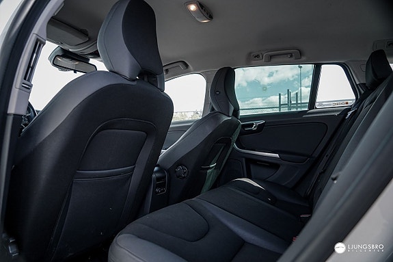 Volvo V60 6 of 7