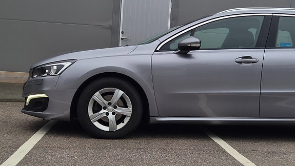 Peugeot 508 2 of 15