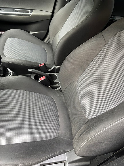 Hyundai i20 3 of 4