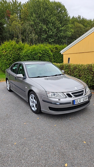 Saab 9-3 8 of 11