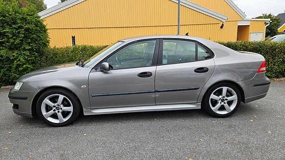 Saab 9-3 2 of 11
