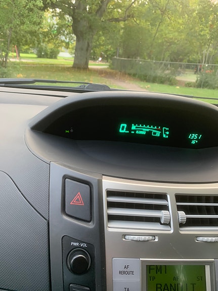 Toyota Yaris 10 of 13