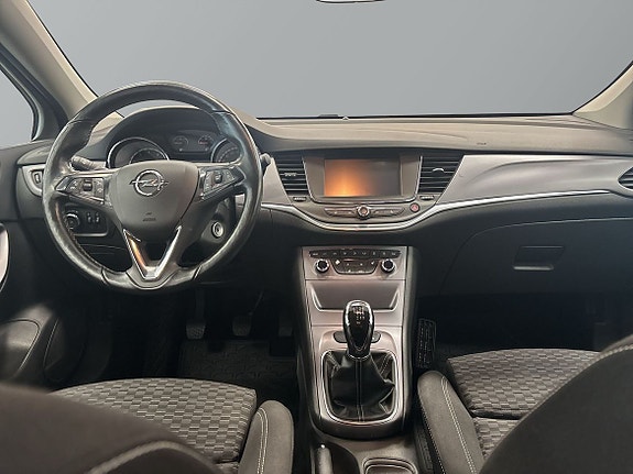 Opel Astra 9 of 12