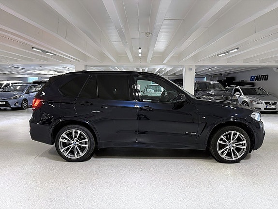 BMW X5 4 of 30