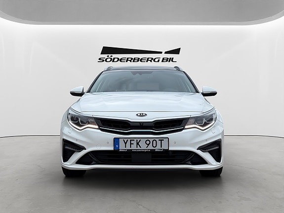 Kia Optima 3 of 30