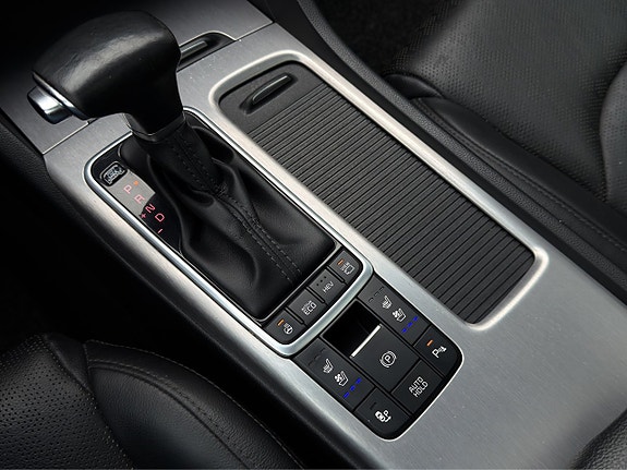 Kia Optima 25 of 30