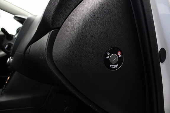 Kia Ceed 15 of 20