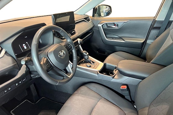 Toyota RAV4 14 of 22