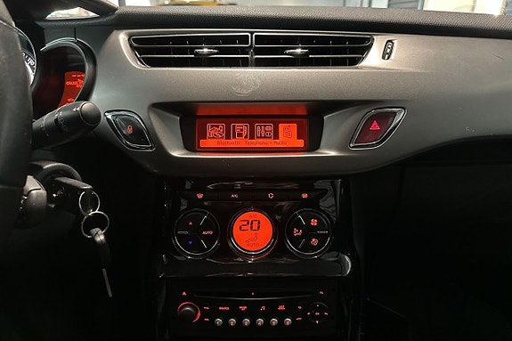 Citroen C3 12 of 16