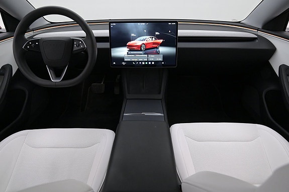 Tesla Model 3 6 of 27