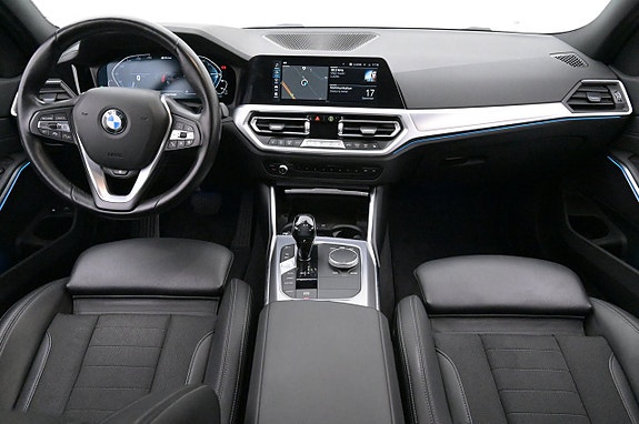 BMW 330e 6 of 27