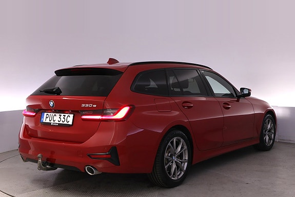 BMW 330e 5 of 27