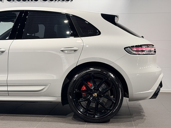 Porsche Macan GTS 10 of 29
