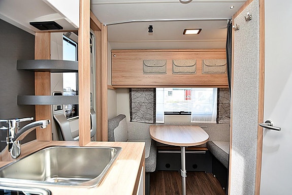 Knaus 400 LK Sport, Barnkammare 19 of 26
