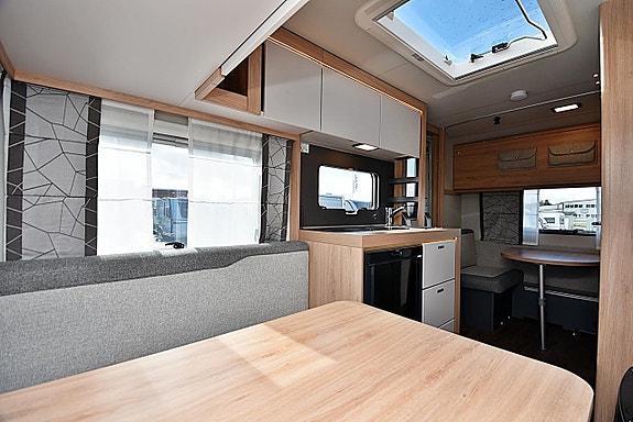 Knaus 400 LK Sport, Barnkammare 14 of 26