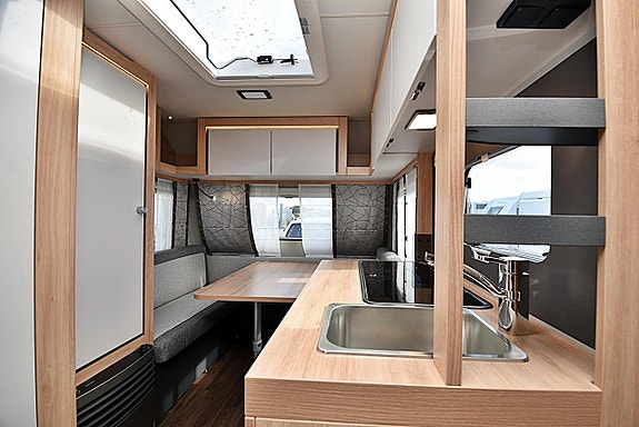 Knaus 400 LK Sport, Barnkammare 11 of 26