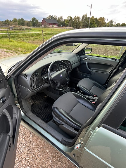 Saab 9-3 5 of 6