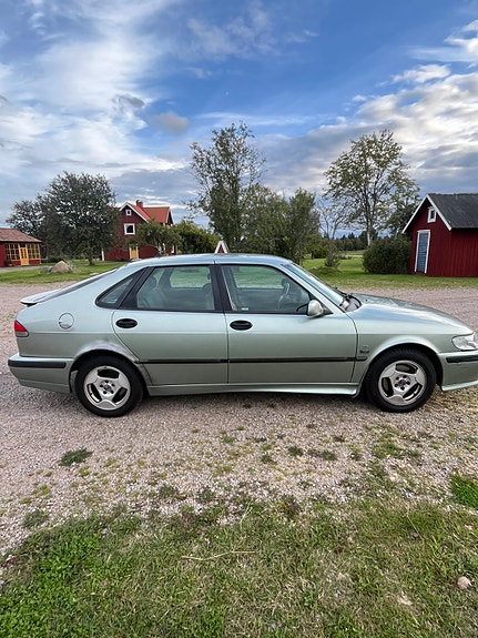 Saab 9-3 3 of 6
