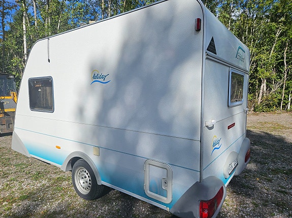 Knaus 350 "dubbelsäng/överslaf " Totalvikt 900kg 2 of 9