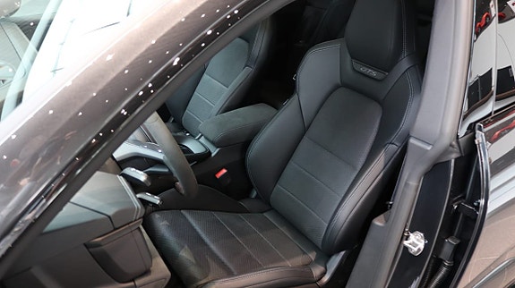 Porsche Macan GTS 9 of 10