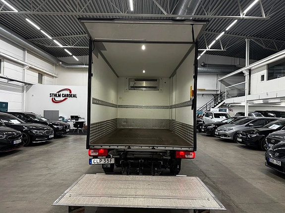 Volkswagen Crafter 35 20 of 23