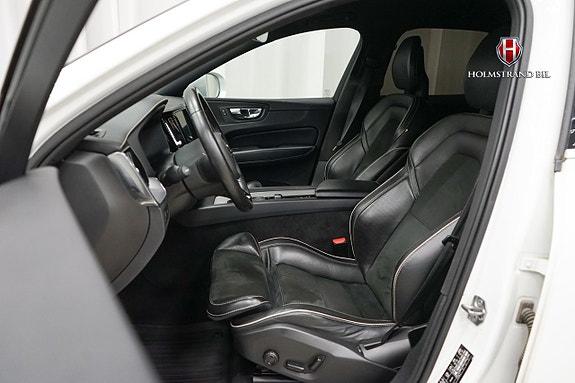 Volvo XC60 8 of 26