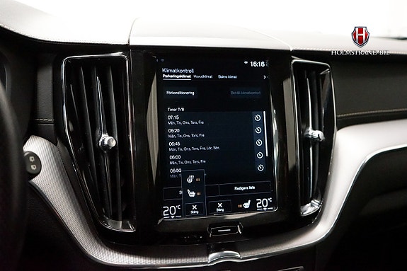 Volvo XC60 20 of 26