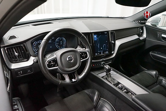 Volvo XC60 9 of 26