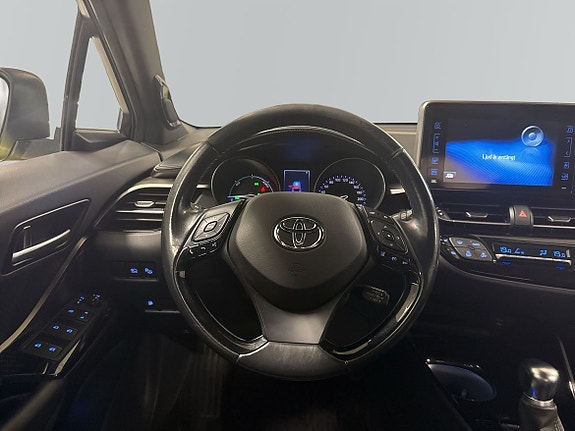 Toyota C-HR 9 of 20
