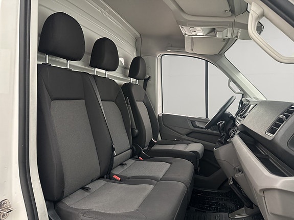 Volkswagen Crafter 30 of 30