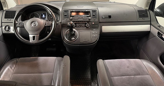 Volkswagen Multivan 5 of 11