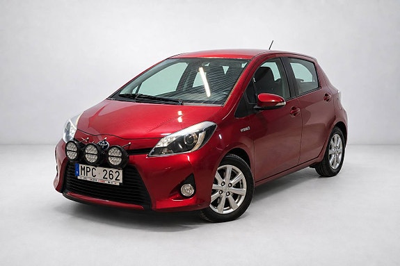 Toyota Yaris 4 of 27