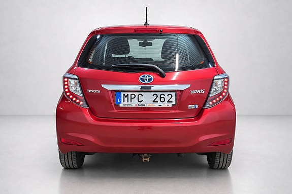 Toyota Yaris 7 of 27