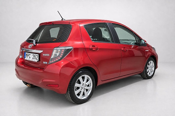 Toyota Yaris 6 of 27