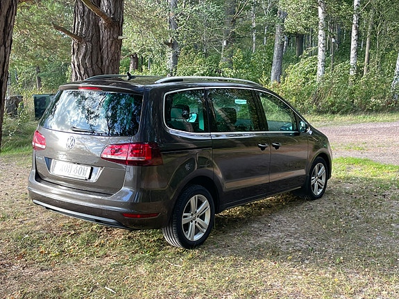 Volkswagen Sharan 3 of 17