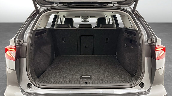 Skoda Enyaq 12 of 21