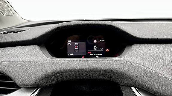 Skoda Enyaq 13 of 21
