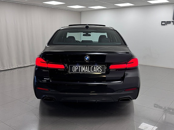 BMW 520 16 of 17