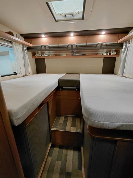 Knaus Sky Wave 700 MEG 8 of 10